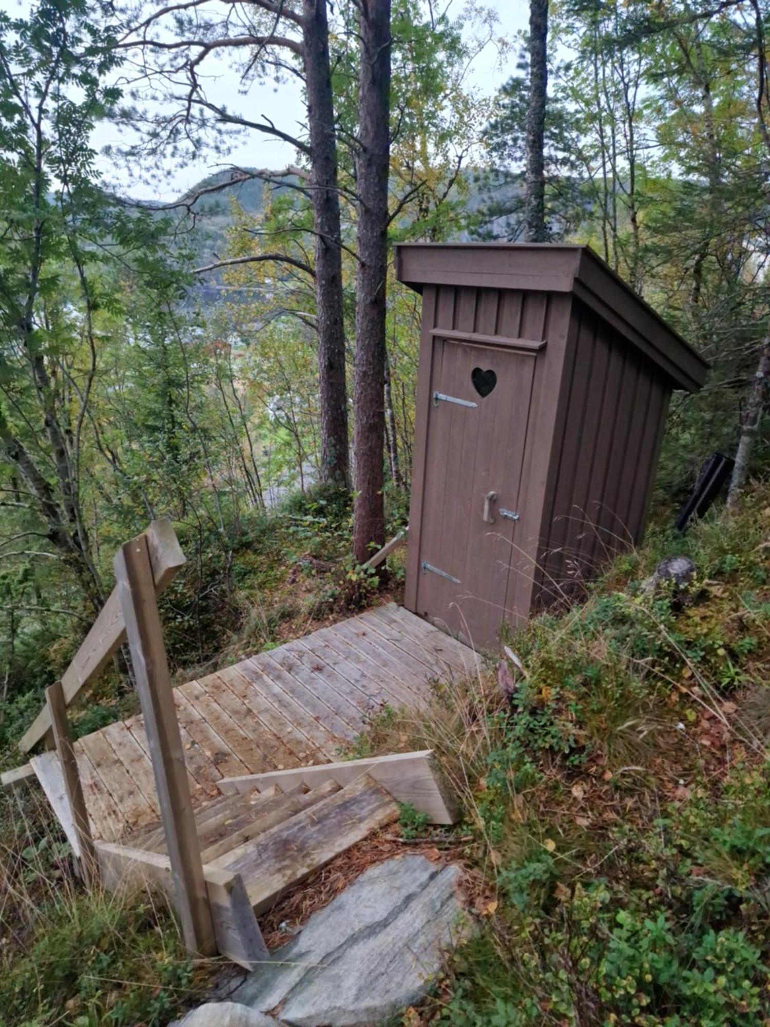 Sorfjorden Eye Iglo - Fosen Hotel Husby Exterior photo
